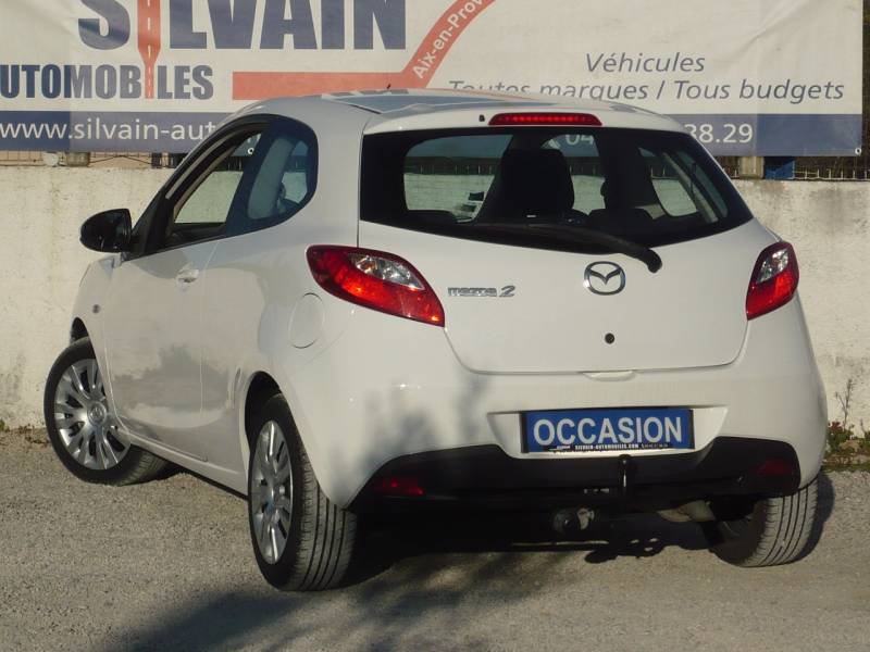 MAZDA 2 A VENDRE A SAINT MAXIMIN